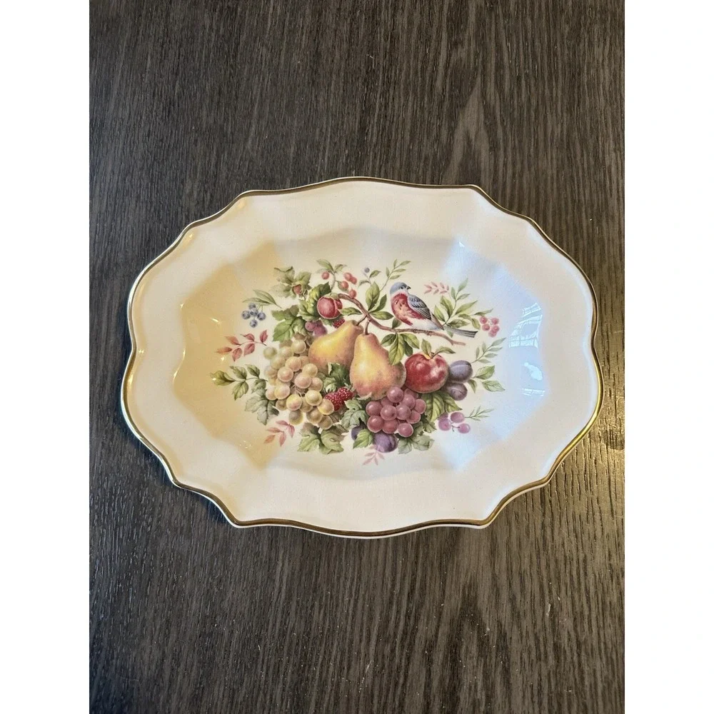 Vintage Avon Nature Bountiful‎ Ceramic Plate And 2 Fragrance Soaps. New In Box.
